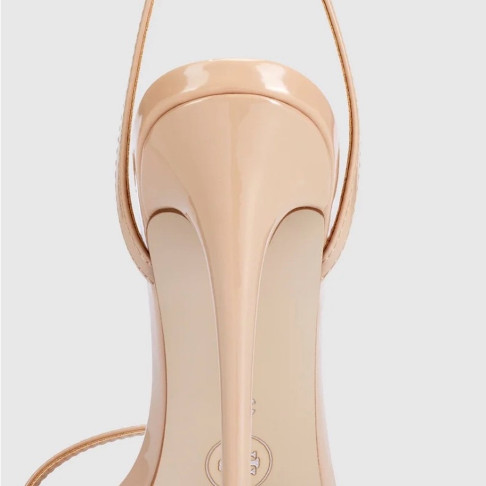 Femme LA The Necessary Sandals in beige - Picture 4 of 11